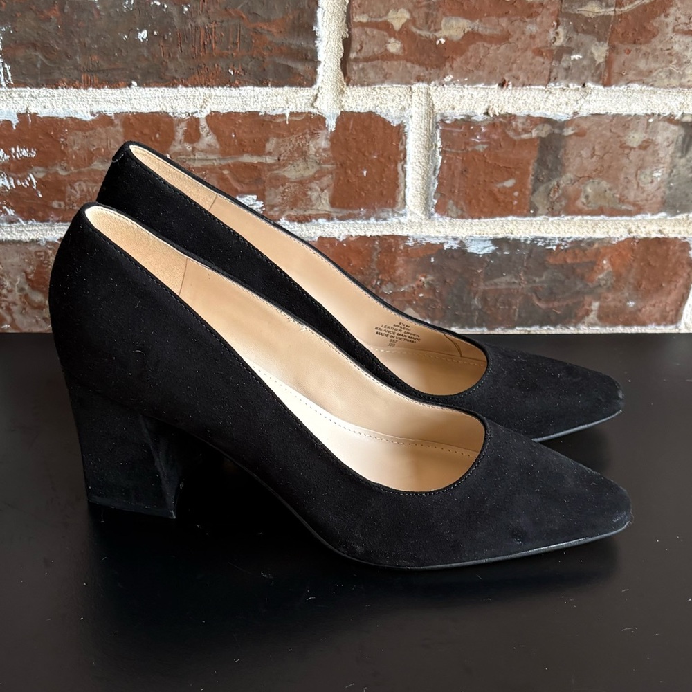 Marc Fisher Keri Black Suede Block Heel Pumps Size 8.5 - Picture 2 of 13
